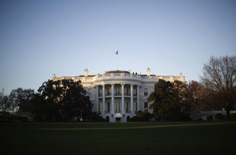 The White House is pictured at sunset in Washington, November 19, 2013. REUTERS/Jason Reed The White House is pictured at sunset in Washington, November 19, 2013. REUTERS/Jason Reed