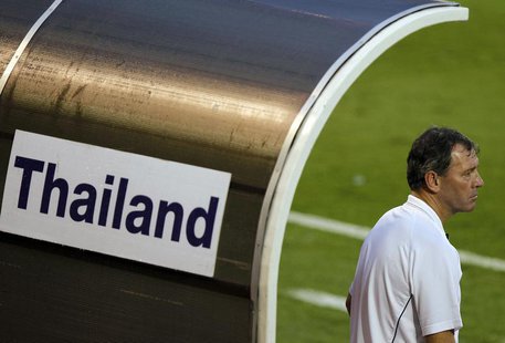 Bryan Robson, head coach Thailand's national team, watches their friendly match against Leicester City in Bangkok October 9, 2010. REUTERS/D Bryan Robson, head coach Thailand's national team, watches their friendly match against Leicester City in Bangkok October 9, 2010. REUTERS/D