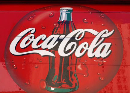 A Coca-Cola logo is pictured on the back of one of their corporate delivery trucks in San Diego, California September 24, 2013. REUTERS/Mike A Coca-Cola logo is pictured on the back of one of their corporate delivery trucks in San Diego, California September 24, 2013. REUTERS/Mike
