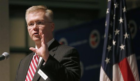 SEC Commissioner Michael Piwowar speaks on "advancing and defending SEC's core mission" at the U.S. Chamber of Commerce in Washington Januar SEC Commissioner Michael Piwowar speaks on "advancing and defending SEC's core mission" at the U.S. Chamber of Commerce in Washington Januar