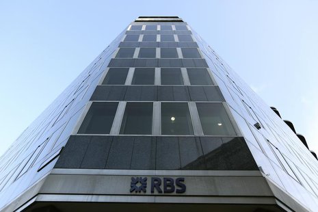A sign is seen outside a Royal Bank of Scotland building in central London January 28, 2014. REUTERS/Paul Hackett A sign is seen outside a Royal Bank of Scotland building in central London January 28, 2014. REUTERS/Paul Hackett