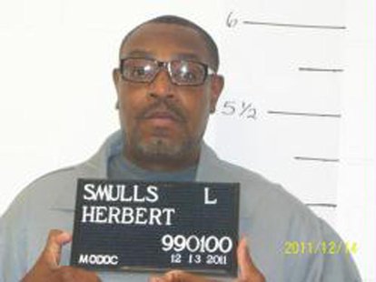 Herbert Smulls, 56, who was scheduled to be executed, on January 29, 2014 is shown in this Missouri Department of Corrections photo. REUTERS Herbert Smulls, 56, who was scheduled to be executed, on January 29, 2014 is shown in this Missouri Department of Corrections photo. REUTERS