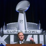 NFL Commissioner Roger Goodell speaks during a news conference ahead of the Super Bowl, in New York January 31, 2014. REUTERS/Carlo Allegri NFL Commissioner Roger Goodell speaks during a news conference ahead of the Super Bowl, in New York January 31, 2014. REUTERS/Carlo Allegri