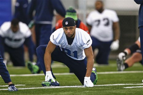 Seattle Seahawks wide receiver Golden Tate stretches at their NFL Super Bowl XLVIII football practice in East Rutherford, New Jersey, Januar Seattle Seahawks wide receiver Golden Tate stretches at their NFL Super Bowl XLVIII football practice in East Rutherford, New Jersey, Januar
