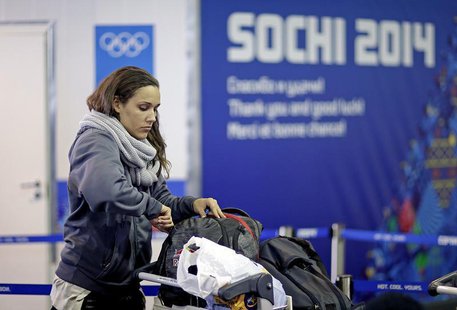 Women's bobsleigh brakeman Lolo Jones of the U.S. arrives at the Coastal Athletes Village for the 2014 Sochi Winter Olympics, January 30, 20 Women's bobsleigh brakeman Lolo Jones of the U.S. arrives at the Coastal Athletes Village for the 2014 Sochi Winter Olympics, January 30, 20