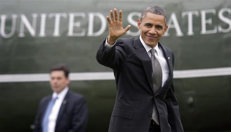U.S. President Barack Obama waves to reporters as he returns from a daytrip in North Carolina, to the White House in Washington, February 13 U.S. President Barack Obama waves to reporters as he returns from a daytrip in North Carolina, to the White House in Washington, February 13
