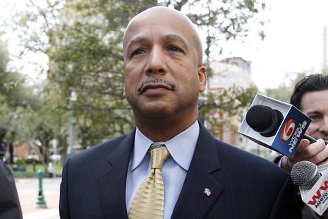 Former New Orleans Mayor Ray Nagin arrives at court in New Orleans February 20, 2013. REUTERS/Jonathan Bachman Former New Orleans Mayor Ray Nagin arrives at court in New Orleans February 20, 2013. REUTERS/Jonathan Bachman