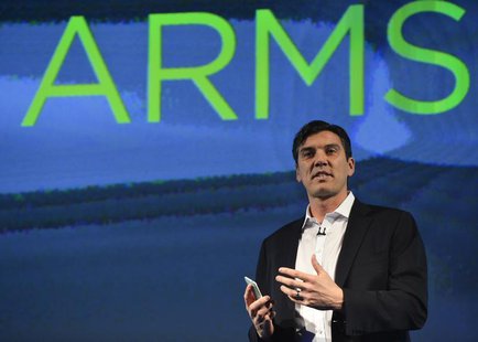 Chairman and CEO of AOL, Tim Armstrong, speaks during the launch of the HTC One smartphone in London February 19, 2013. REUTERS/Toby Melvill Chairman and CEO of AOL, Tim Armstrong, speaks during the launch of the HTC One smartphone in London February 19, 2013. REUTERS/Toby Melvill