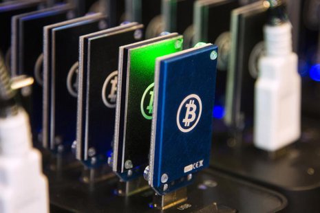 A chain of block erupters used for Bitcoin mining is pictured at the Plug and Play Tech Center in Sunnyvale, California October 28, 2013. RE A chain of block erupters used for Bitcoin mining is pictured at the Plug and Play Tech Center in Sunnyvale, California October 28, 2013. RE