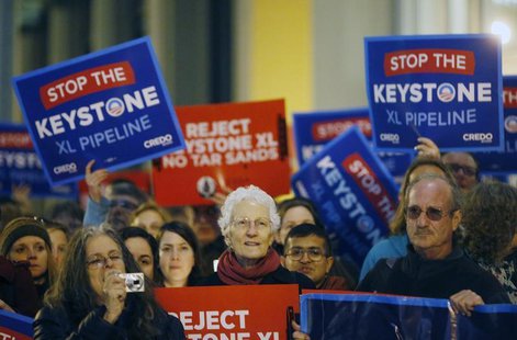 Demonstrators protest against the proposed Keystone XL oil pipeline in San Francisco, California February 3, 2014. REUTERS/Stephen Lam Demonstrators protest against the proposed Keystone XL oil pipeline in San Francisco, California February 3, 2014. REUTERS/Stephen Lam