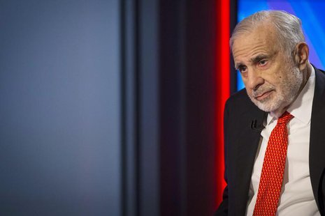 Billionaire activist-investor Carl Icahn gives an interview on FOX Business Network's Neil Cavuto show in New York February 11, 2014. REUTER Billionaire activist-investor Carl Icahn gives an interview on FOX Business Network's Neil Cavuto show in New York February 11, 2014. REUTER