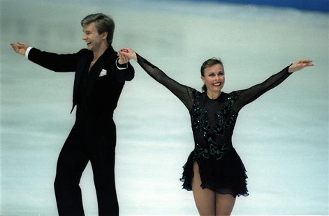 British skaters Jayne Torvil and Christopher Dean at the European Championships in 1994- RTXFHN5 British skaters Jayne Torvil and Christopher Dean at the European Championships in 1994- RTXFHN5