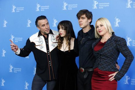 Director, screenwriter and producer Richard Linklater and cast members Lorelei Linklater, Ellar Coltrane and Patricia Arquette (L-R) pose du Director, screenwriter and producer Richard Linklater and cast members Lorelei Linklater, Ellar Coltrane and Patricia Arquette (L-R) pose du