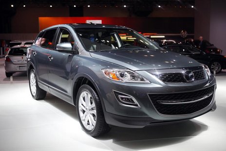 The 2010 Mazda CX-9 is unveiled at the 2009 New York International Auto Show April 9, 2009. REUTERS/Eric Thayer The 2010 Mazda CX-9 is unveiled at the 2009 New York International Auto Show April 9, 2009. REUTERS/Eric Thayer
