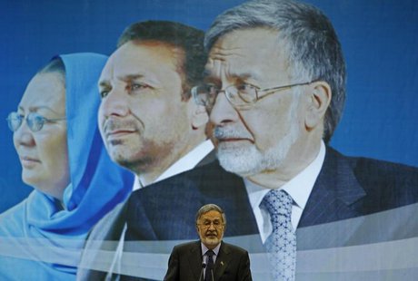 Afghan presidential candidate Zalmai Rassoul speaks during an election gathering in Kabul February 3, 2014. REUTERS/Omar Sobhani Afghan presidential candidate Zalmai Rassoul speaks during an election gathering in Kabul February 3, 2014. REUTERS/Omar Sobhani