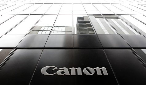 A logo of Canon Inc is pictured at the company's showroom in Tokyo October 24, 2013. REUTERS/Yuya Shino A logo of Canon Inc is pictured at the company's showroom in Tokyo October 24, 2013. REUTERS/Yuya Shino