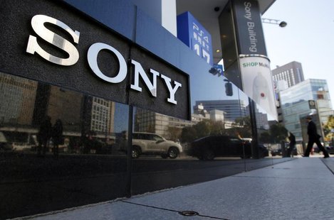 A logo of Sony Corp is seen outside its showroom in Tokyo February 5, 2014. REUTERS/Yuya Shino A logo of Sony Corp is seen outside its showroom in Tokyo February 5, 2014. REUTERS/Yuya Shino