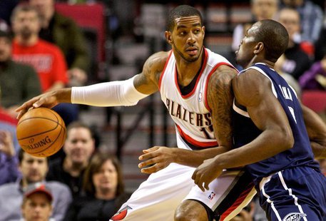 Feb 11, 2014; Portland, OR, USA; Portland Trail Blazers power forward LaMarcus Aldridge (12) posts up against Oklahoma City Thunder power fo Feb 11, 2014; Portland, OR, USA; Portland Trail Blazers power forward LaMarcus Aldridge (12) posts up against Oklahoma City Thunder power fo