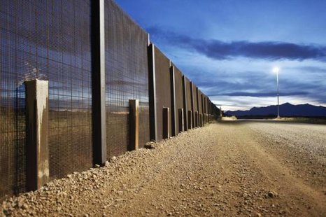 The Arizona-Mexico border fence near Naco, Arizona, March 29, 2013.
CREDIT: REUTERS/SAMANTHA SAIS The Arizona-Mexico border fence near Naco, Arizona, March 29, 2013.
CREDIT: REUTERS/SAMANTHA SAIS