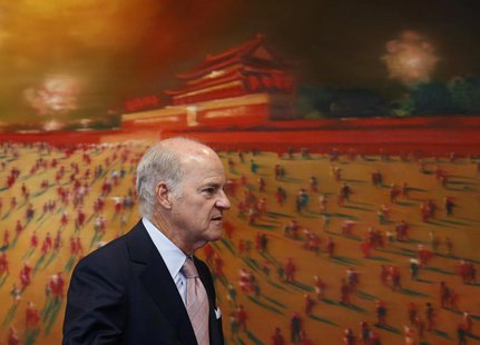 Henry Kravis, co-founder of private-equity firm Kohlberg Kravis Roberts & Co., attends a media briefing in Hong Kong September 16, 2013. REU Henry Kravis, co-founder of private-equity firm Kohlberg Kravis Roberts & Co., attends a media briefing in Hong Kong September 16, 2013. REU