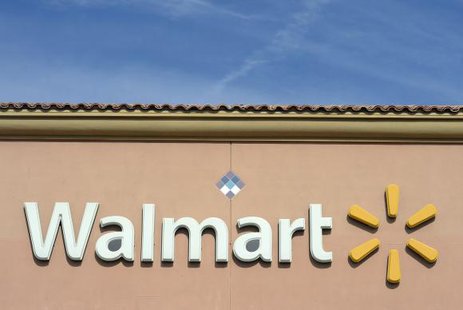 The Walmart logo is pictured at its store in the Porter Ranch section of Los Angeles November 26, 2013.
CREDIT: REUTERS/KEVORK DJANSEZIAN The Walmart logo is pictured at its store in the Porter Ranch section of Los Angeles November 26, 2013.
CREDIT: REUTERS/KEVORK DJANSEZIAN