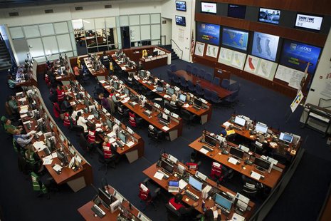 The California Drought Task Force works in the Cal OES State Operations Center in Mather, California, February 19, 2014. REUTERS/Max Whittak The California Drought Task Force works in the Cal OES State Operations Center in Mather, California, February 19, 2014. REUTERS/Max Whittak