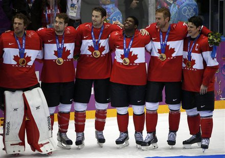 Canada's Sidney Crosby (R), Jeff Carter (2nd from R), P.K. Subban, (3rd from R) , goalie Mike Smith (L), Chris Kunitz (2nd from L) and Drew Canada's Sidney Crosby (R), Jeff Carter (2nd from R), P.K. Subban, (3rd from R) , goalie Mike Smith (L), Chris Kunitz (2nd from L) and Drew