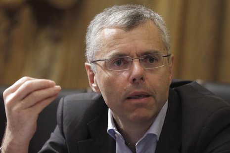 Michel Combes, Telecom equipment maker Alcatel-Lucent Chief Executive Officer, speaks during an interview with Reuters in Paris, January 6, Michel Combes, Telecom equipment maker Alcatel-Lucent Chief Executive Officer, speaks during an interview with Reuters in Paris, January 6,