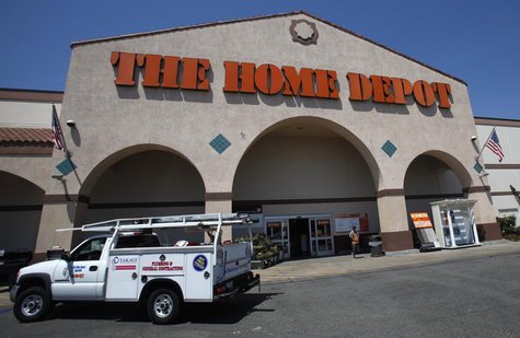 The entrance to The Home Depot store is pictured in Monrovia, California August 13, 2012. REUTERS/Mario Anzuoni The entrance to The Home Depot store is pictured in Monrovia, California August 13, 2012. REUTERS/Mario Anzuoni