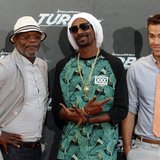 (R-L) Voice cast actors Ryan Reynolds, Snoop Dogg, also known as Snoop Lion, and Samuel L. Jackson pose during the world premiere photocall (R-L) Voice cast actors Ryan Reynolds, Snoop Dogg, also known as Snoop Lion, and Samuel L. Jackson pose during the world premiere photocall