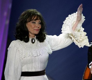 Loretta Lynn waves after performing the song "Miss being Mrs." at the 39th annual Academy of Country Music Awards at the Mandalay Bay Events Loretta Lynn waves after performing the song "Miss being Mrs." at the 39th annual Academy of Country Music Awards at the Mandalay Bay Events