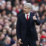 Arsenal's manager Arsene Wenger gestures during their English Premier League soccer match against Sunderland at the Emirates Stadium in Lond Arsenal's manager Arsene Wenger gestures during their English Premier League soccer match against Sunderland at the Emirates Stadium in Lond