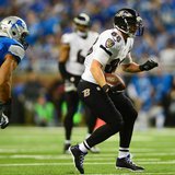 Dec 16, 2013; Detroit, MI, USA; Baltimore Ravens tight end Dennis Pitta (88) looks to get vertical after making a catch during the second qu Dec 16, 2013; Detroit, MI, USA; Baltimore Ravens tight end Dennis Pitta (88) looks to get vertical after making a catch during the second qu