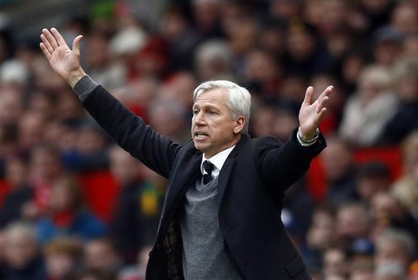 Newcastle United manager Alan Pardew reacts during their English Premier League soccer match against Manchester United at Old Trafford in Ma Newcastle United manager Alan Pardew reacts during their English Premier League soccer match against Manchester United at Old Trafford in Ma