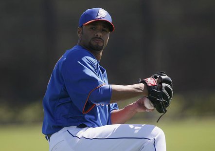 New York Mets pitcher Johan Santana throws during a MLB National League baseball spring training workout in Port St Lucie, Florida February New York Mets pitcher Johan Santana throws during a MLB National League baseball spring training workout in Port St Lucie, Florida February
