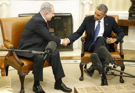 Israel's Prime Minister Benjamin Netanyahu (L) shakes hands with U.S. President Barack Obama as they sit down to meet in the Oval Office of the White House in Washington March 3, 2014.
CREDIT: REUTERS/JONATHAN ERNST Israel's Prime Minister Benjamin Netanyahu (L) shakes hands with U.S. President Barack Obama as they sit down to meet in the Oval Office of the White House in Washington March 3, 2014.
CREDIT: REUTERS/JONATHAN ERNST