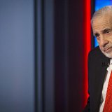 Billionaire activist-investor Carl Icahn gives an interview on FOX Business Network's Neil Cavuto show in New York February 11, 2014. REUTER Billionaire activist-investor Carl Icahn gives an interview on FOX Business Network's Neil Cavuto show in New York February 11, 2014. REUTER