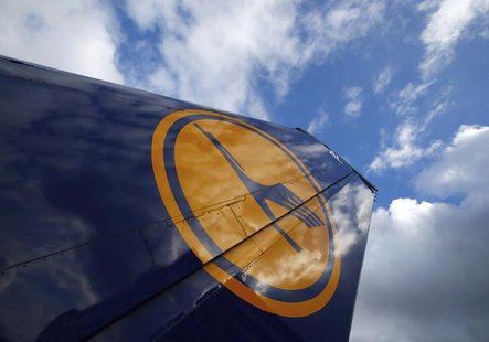 The tail of a decommissioned Lufthansa aircraft is pictured at Frankfurt airport February 11, 2014. REUTERS/Ralph Orlowski The tail of a decommissioned Lufthansa aircraft is pictured at Frankfurt airport February 11, 2014. REUTERS/Ralph Orlowski