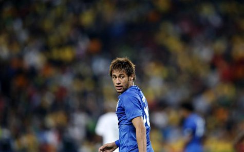 Brazil's Neymar looks on during their international friendly soccer match against South Africa at the First National Bank (FNB) Stadium, als Brazil's Neymar looks on during their international friendly soccer match against South Africa at the First National Bank (FNB) Stadium, als