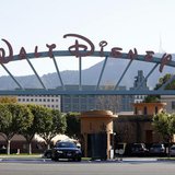 The entrance gate to The Walt Disney Co is pictured in Burbank, California February 5, 2014. REUTERS/Mario Anzuoni The entrance gate to The Walt Disney Co is pictured in Burbank, California February 5, 2014. REUTERS/Mario Anzuoni