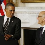 U.S. President Barack Obama nominates Timothy Massad (R) as Chairman of the Commodity Futures Trading Commission (CFTC) at the White House i U.S. President Barack Obama nominates Timothy Massad (R) as Chairman of the Commodity Futures Trading Commission (CFTC) at the White House i