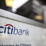 A sign is seen on the door of a Citibank branch in New York, October 18, 2010. REUTERS/Brendan McDermid A sign is seen on the door of a Citibank branch in New York, October 18, 2010. REUTERS/Brendan McDermid