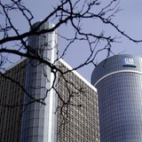 The General Motors world headquarters is seen in downtown Detroit, Michigan May 31, 2009. REUTERS/Rebecca Cook The General Motors world headquarters is seen in downtown Detroit, Michigan May 31, 2009. REUTERS/Rebecca Cook