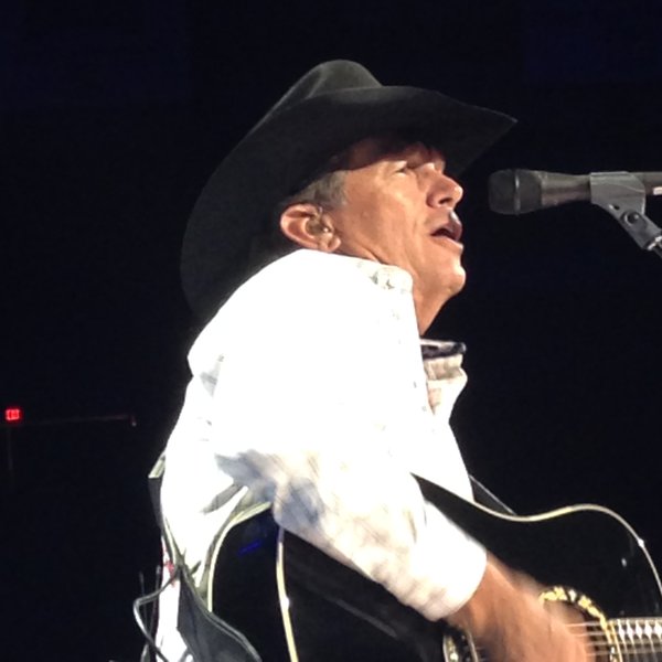 "Not ready to say goodbye to George Strait but glad I got to see him one last time in concert " -Jess Kelley