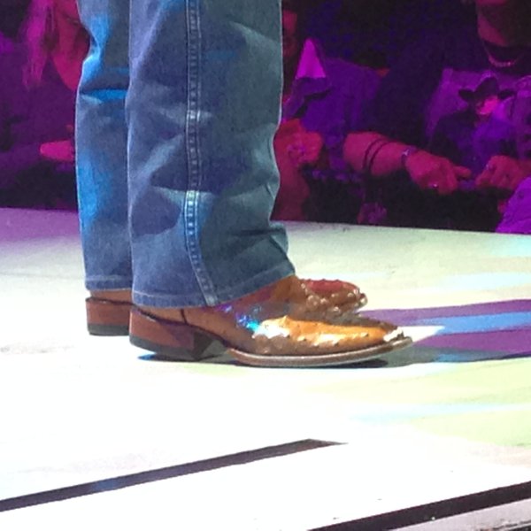 Those are some awesome boots George Strait wears