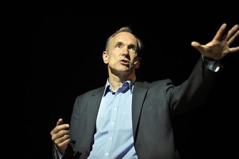 World Wide Web founder Tim Berners-Lee delivers a speech at the Bilbao Web Summit in the Palacio Euskalduna May 17, 2011. REUTERS/Vincent We World Wide Web founder Tim Berners-Lee delivers a speech at the Bilbao Web Summit in the Palacio Euskalduna May 17, 2011. REUTERS/Vincent We