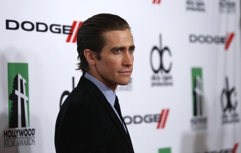 Actor Jake Gyllenhaal poses at the 17th Annual Hollywood Film Awards Gala at the Beverly Hilton Hotel in Beverly Hills, California October 2 Actor Jake Gyllenhaal poses at the 17th Annual Hollywood Film Awards Gala at the Beverly Hilton Hotel in Beverly Hills, California October 2