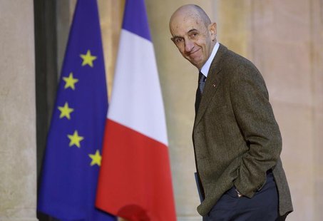 Louis Gallois, France's General Commissioner for Investment, arrives at the Elysee Palace in Paris to attend a meeting on investment strateg Louis Gallois, France's General Commissioner for Investment, arrives at the Elysee Palace in Paris to attend a meeting on investment strateg