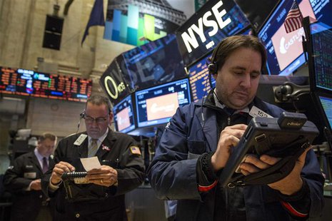 Traders work on the floor of the New York Stock Exchange March 14, 2014. REUTERS/Brendan McDermid Traders work on the floor of the New York Stock Exchange March 14, 2014. REUTERS/Brendan McDermid