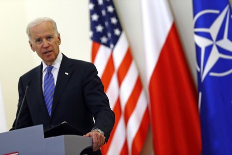 U.S. Vice President Joe Biden addresses to media after meeting Polish President Bronislaw Komorowski in Warsaw March 18, 2014. REUTERS/Kacpe U.S. Vice President Joe Biden addresses to media after meeting Polish President Bronislaw Komorowski in Warsaw March 18, 2014. REUTERS/Kacpe